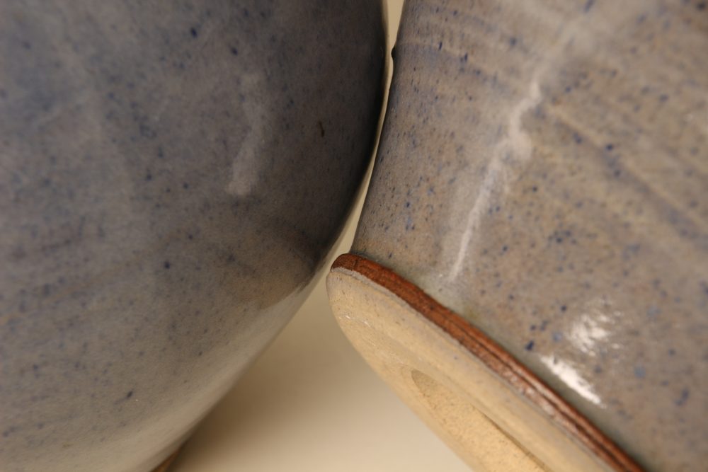 Paire de lampes en grès émaillé bleuté – Image 7