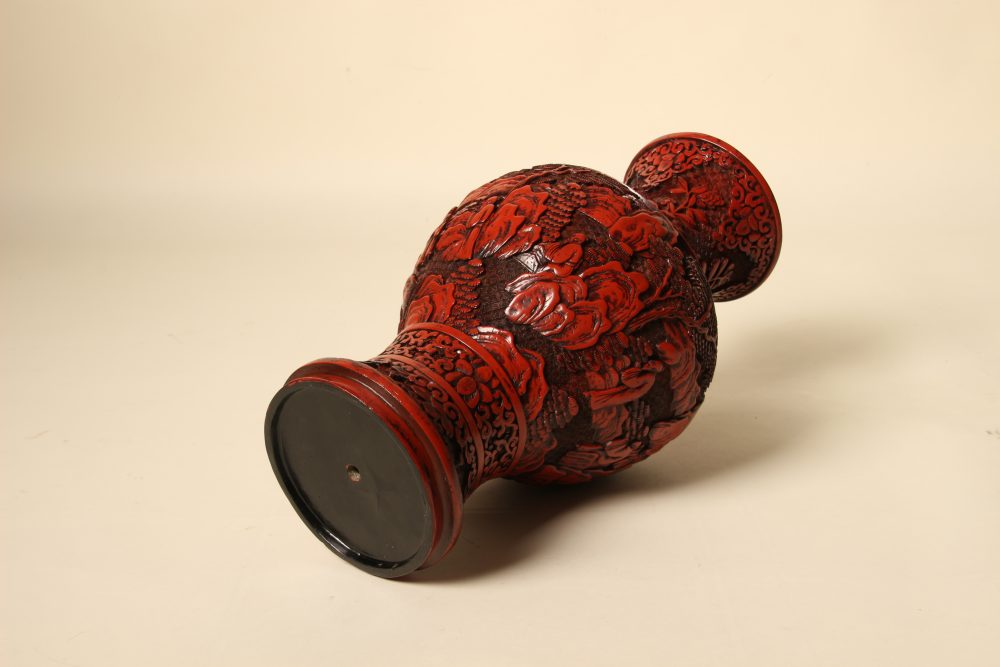 Vase balustre en laque-cinabre – Image 6