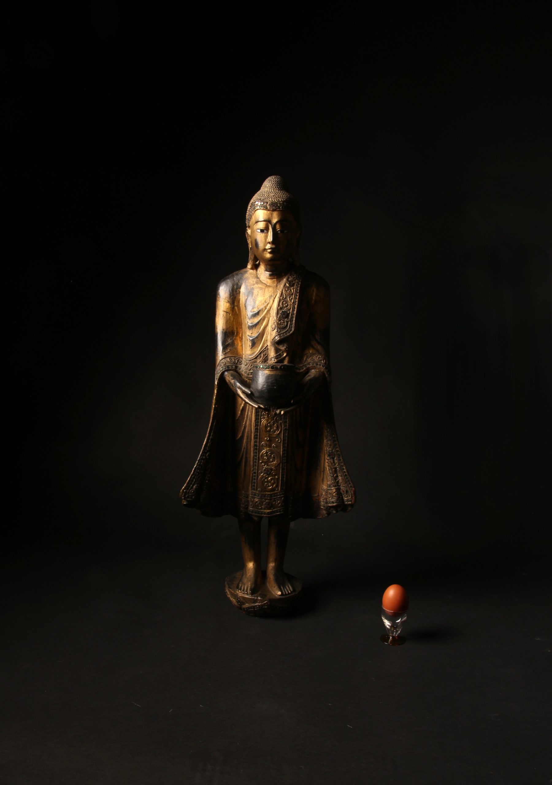 Bouddha Birman du mercredi