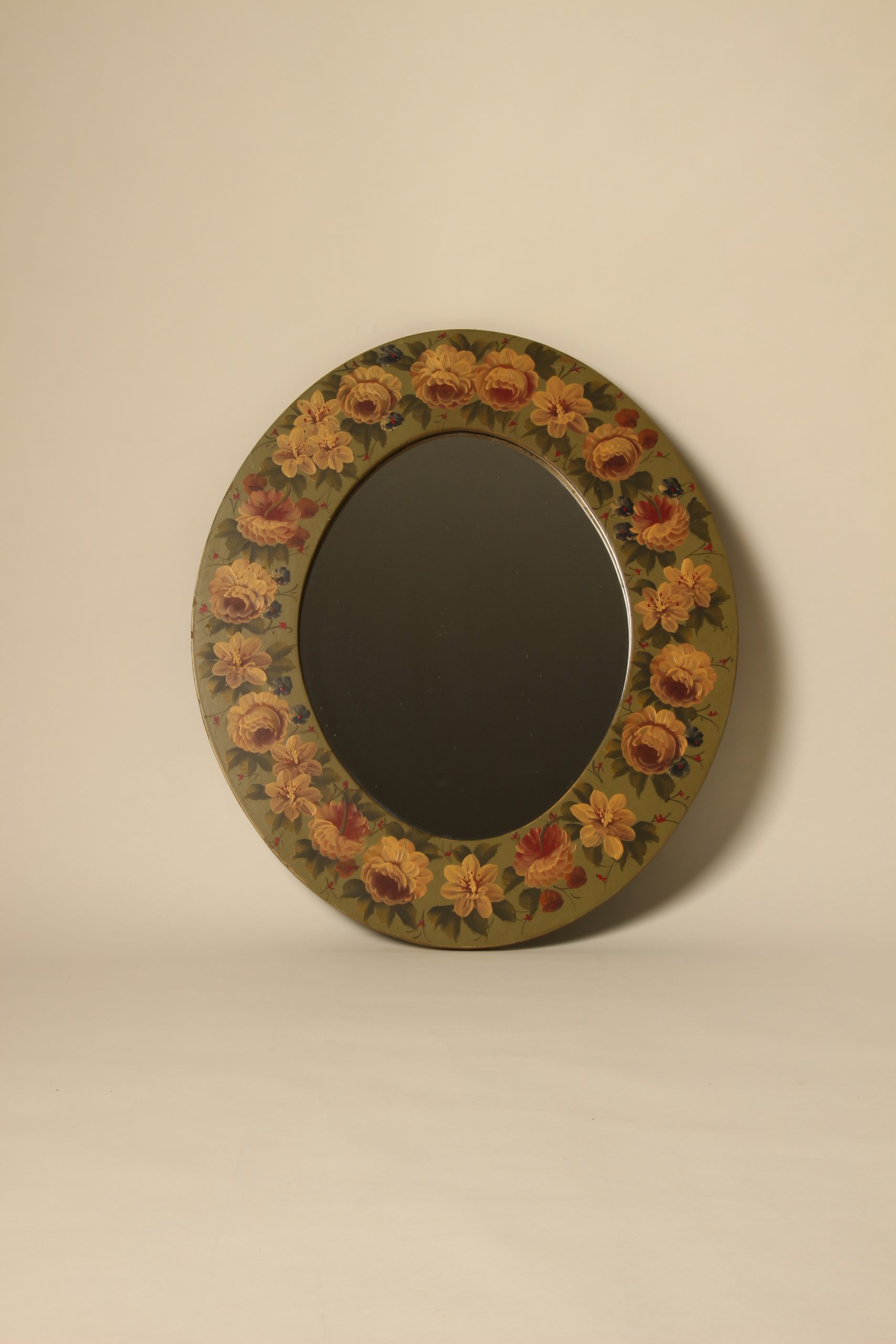 Miroir oval en bois peint à la main – Image 2