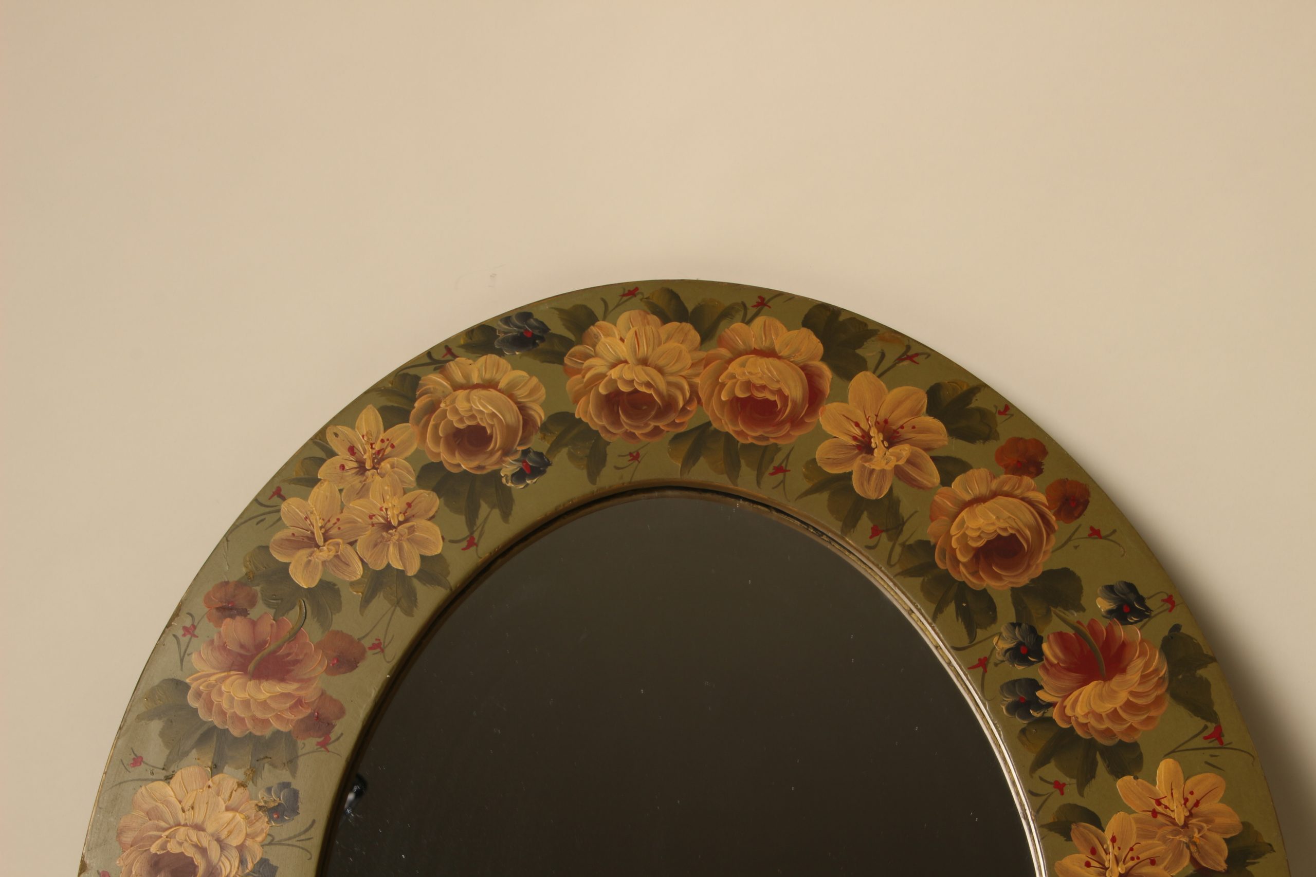 Miroir oval en bois peint à la main – Image 7