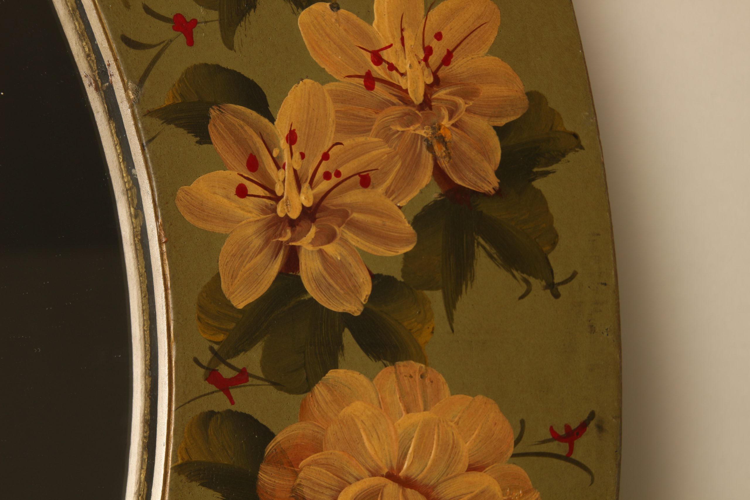 Miroir oval en bois peint à la main – Image 12