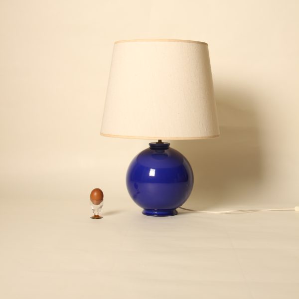 Pied de lampe en céramique bleu par Robert Kostka