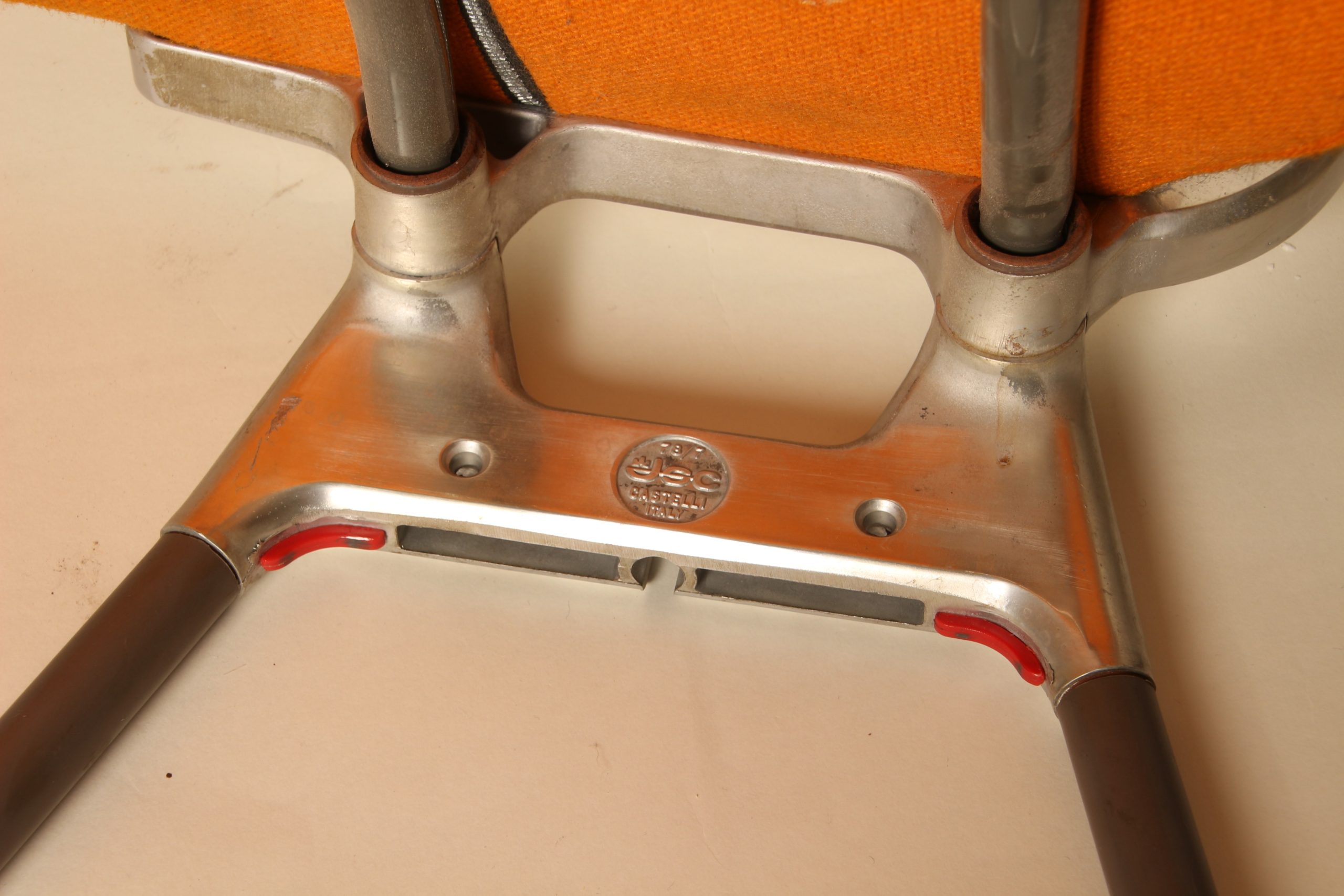 Paire de chaises JSC de Giancarlo Piretti pour Castelli Italy – Image 12