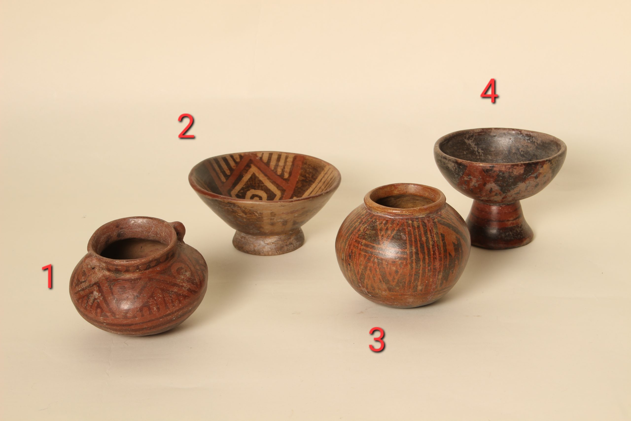 Quatre poteries Précolombiennes – Image 2