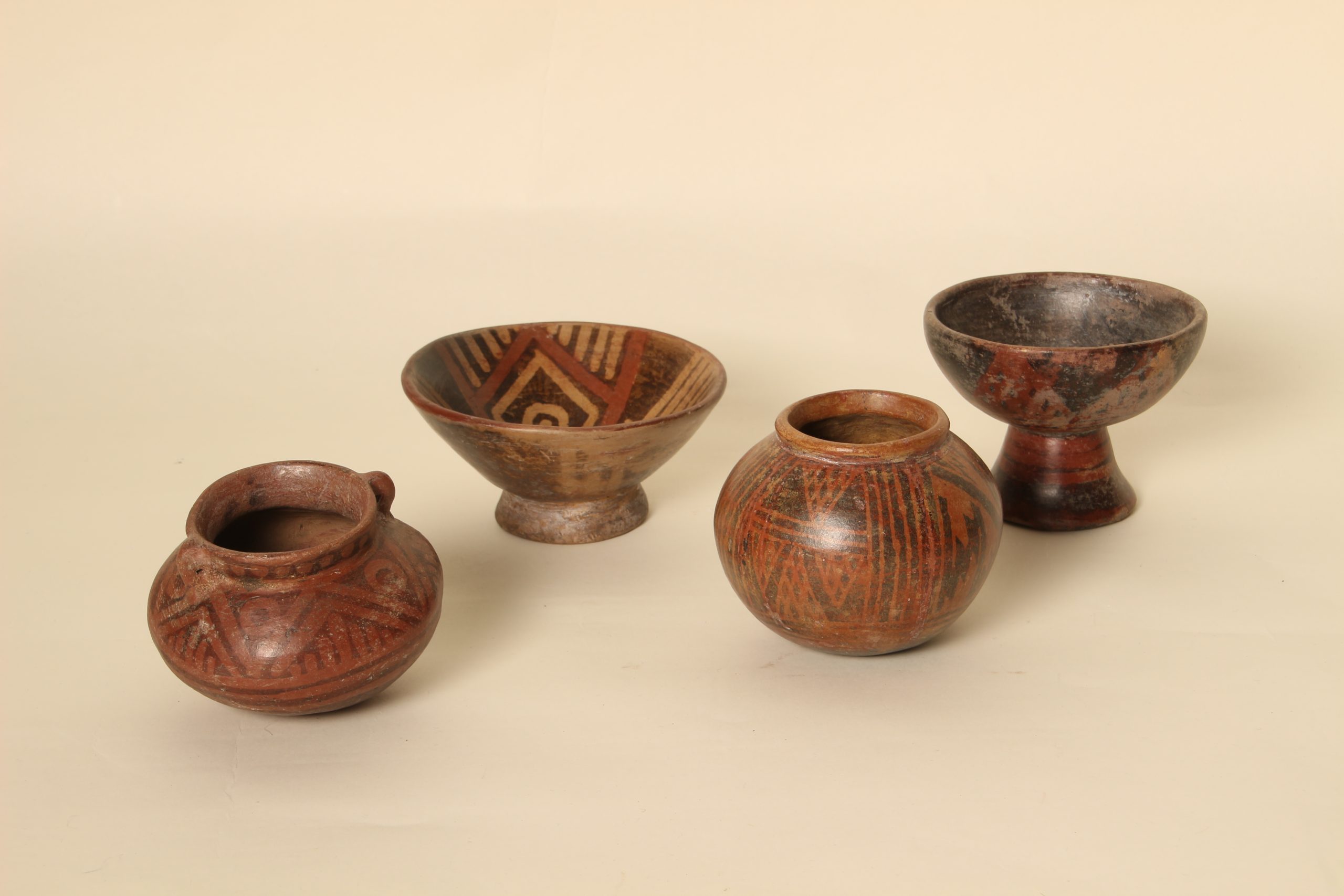 Quatre poteries Précolombiennes – Image 3